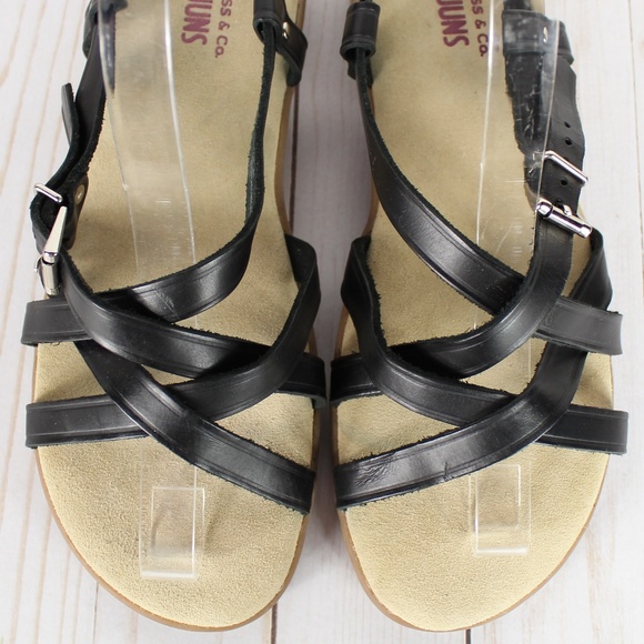 closed toe dansko sandals